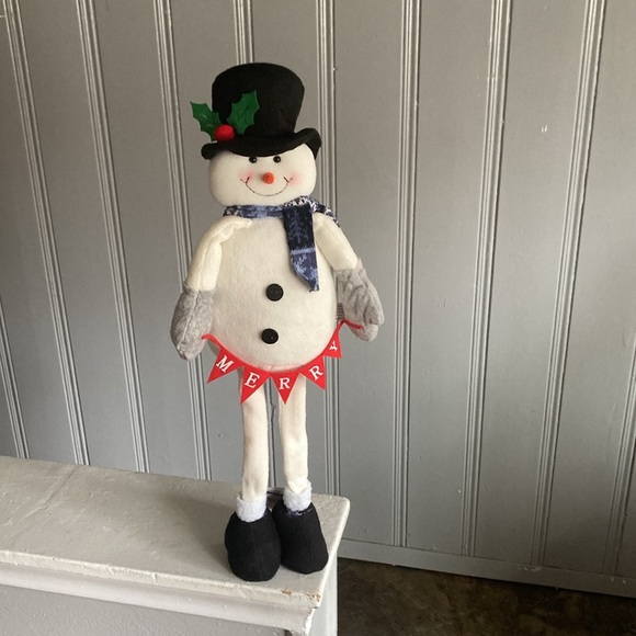 NWT- 24” Absolutely Precious- Holiday Snowman ⛄️ Decoration w/ MERRY Banner - Picture 11 of 15